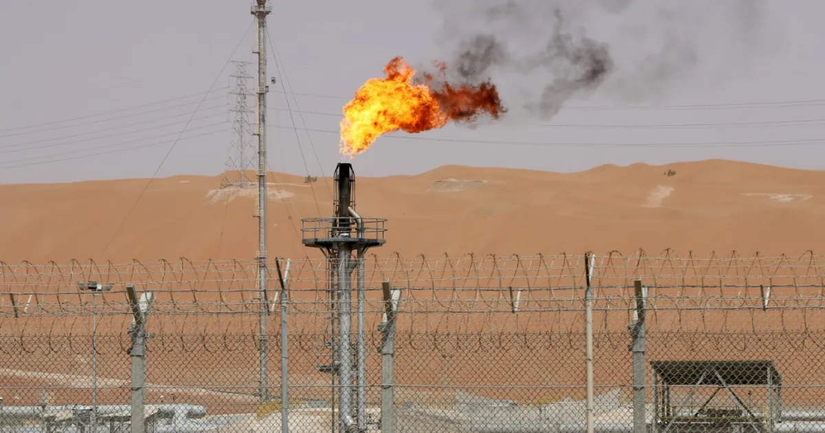 تحالف أمريكي سعودي يخطط لمصفاة نفط بـ5 مليارات دولار خارج هرمز
