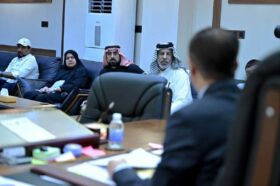 ذي قار تُسدل الستار على ملف شائك.. عوائل الشهداء تتسلم قطع أراضيها بعد انتظار طويل