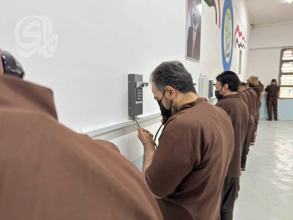 سجن التاجي يعزز تواصل النزلاء بـ240 كابينة اتصال جديدة