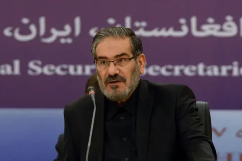 مواقع إيرانية: استشهاد مستشار قائد الثورة السيد علي شمخاني