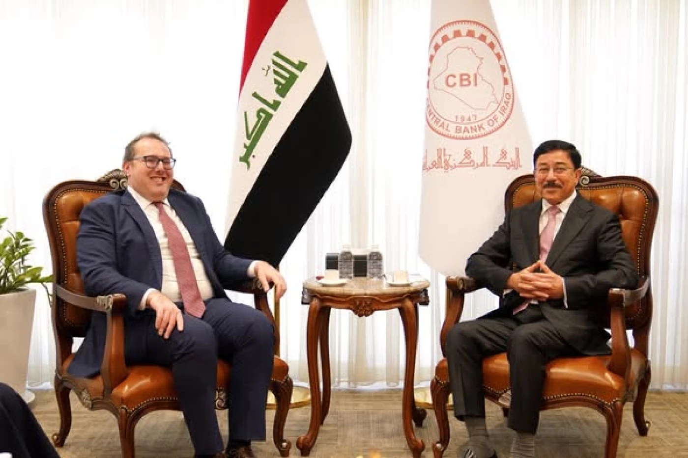 محافظ البنك المركزي يشكر دعم وزارة الخزانة الأميركية والاحتياطي الفيدرالي