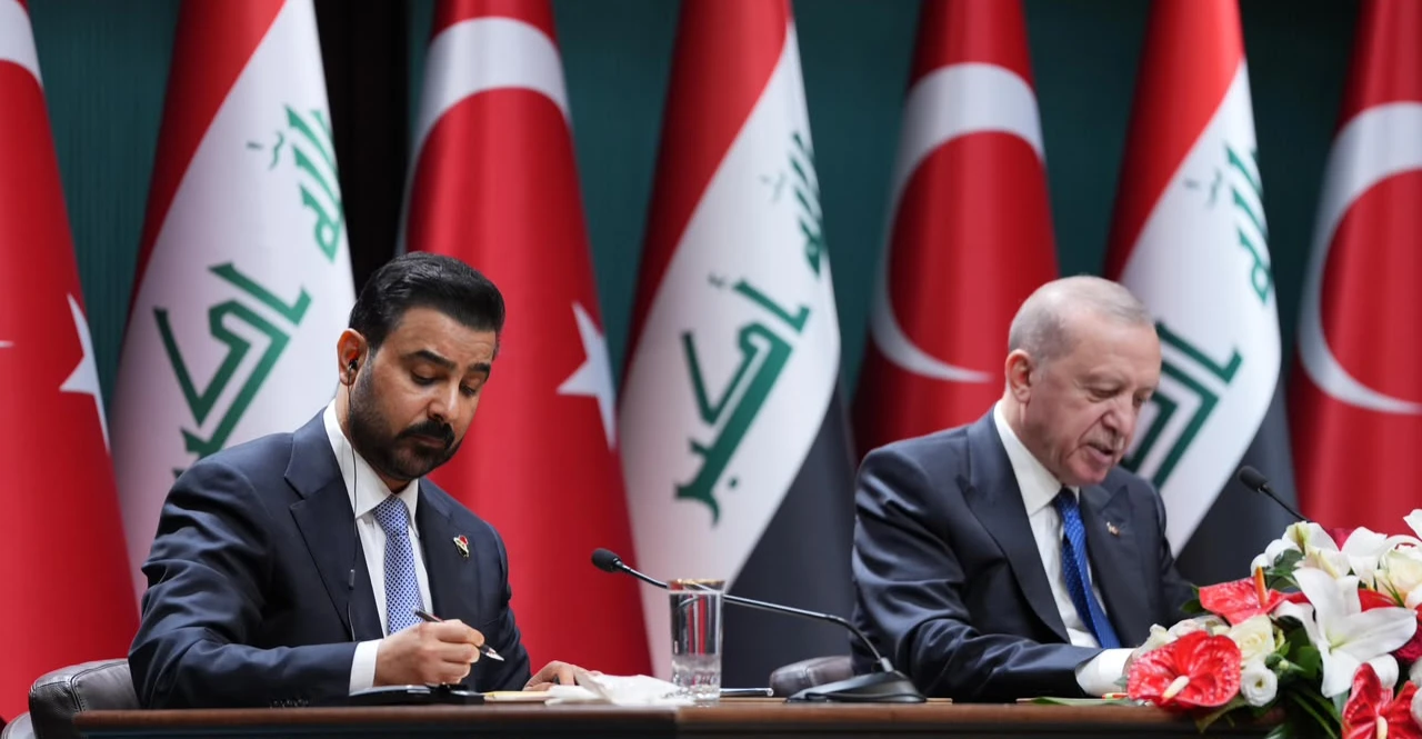 الزيدي وأردوغان يوقعان 3 مذكرات تفاهم صناعية وأمنية وشبابية