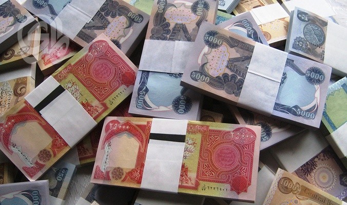 الحكومة تقترض" 106 تريليونات " لتأمين الرواتب و 85% من الإيرادات فُقدت بسبب الحرب