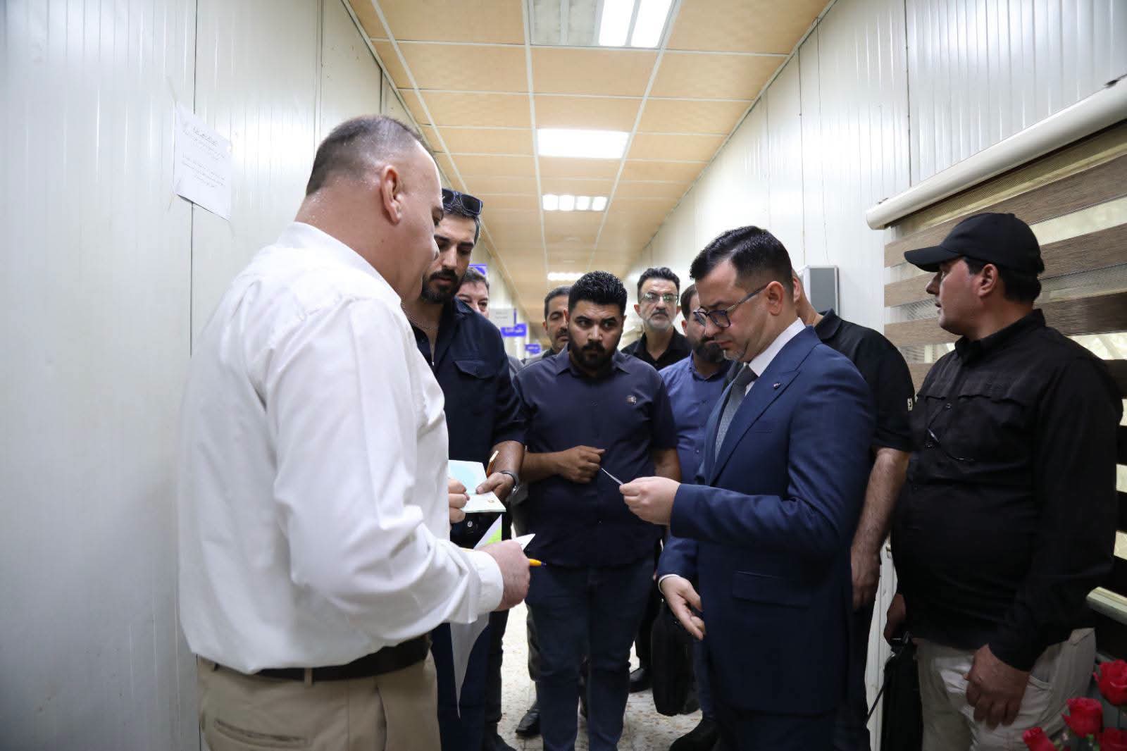 لتعزيز الرقابة على سوق العمل وتطوير الأداء المؤسسي.. الصائغ يوجّه بتكثيف حملات التفتيش وتحديث قواعد بيانات أرباب العمل