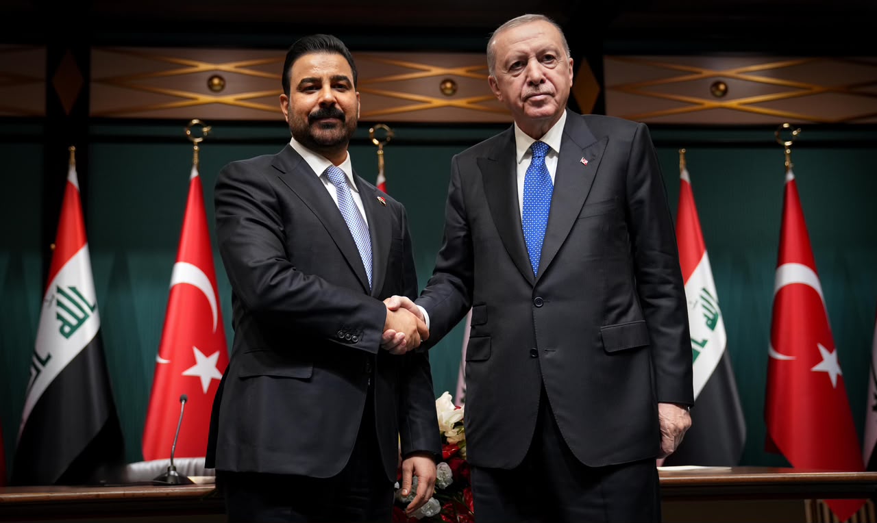 رئيس الوزراء علي الزيدي وأردوغان يرعيان توقيع ثلاث مذكرات تفاهم بين العراق وتركيا