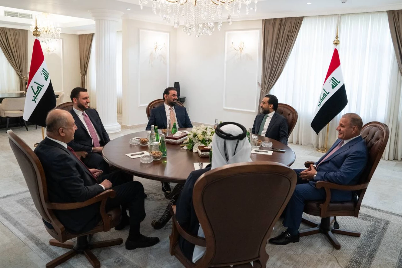 المجلس السياسي الوطني يعقد اجتماعاً بغياب "العزم" ويقر التصويت بالثلثين