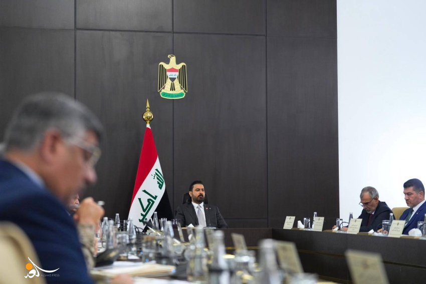 الزيدي يوجه بعقد اجتماع طارئ على خلفية القصف الذي استهدف البلاد