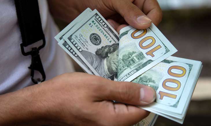 ارتفاع اسعار صرف الدولار مع الاغلاق