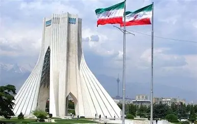 إيران تؤكد تضامنها مع العراق وتدين القصف الأمريكي السعودي