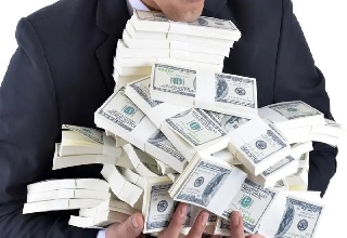 كل يوم يُولد ملياردير جديد.. 20 تريليون دولار في يد 3302 شخص فقط