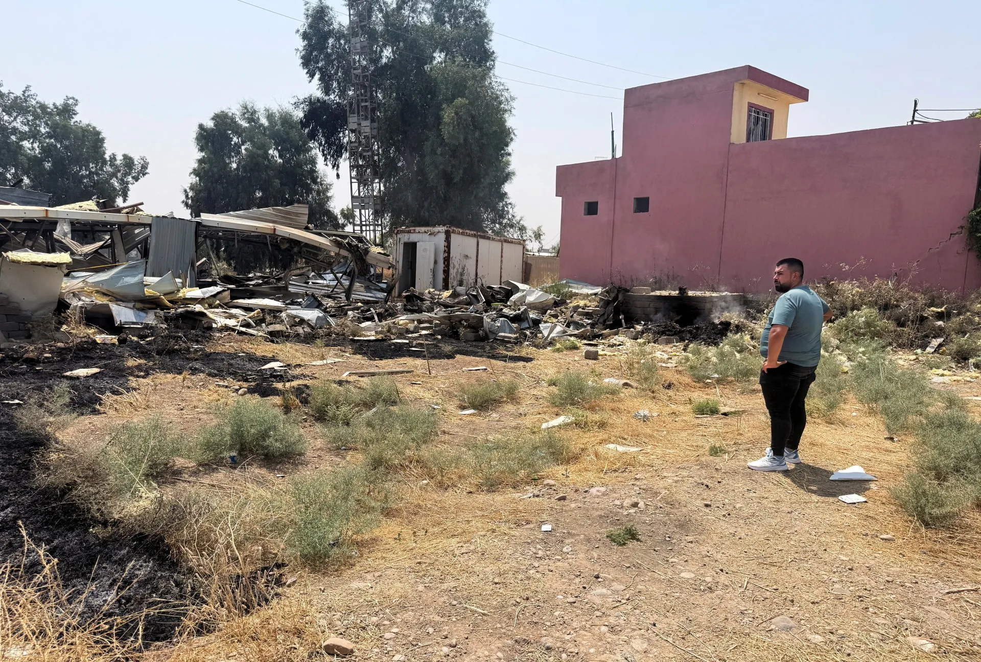طالت 7 محافظات.. خارطة الضربات السعودية الأميركية في العراق  امتدت رقعة الغارات لتشمل 7 محافظات عراقية، وقال الرئيس الأميركي إنها تمت بالتنسيق مع حكومة بغداد.